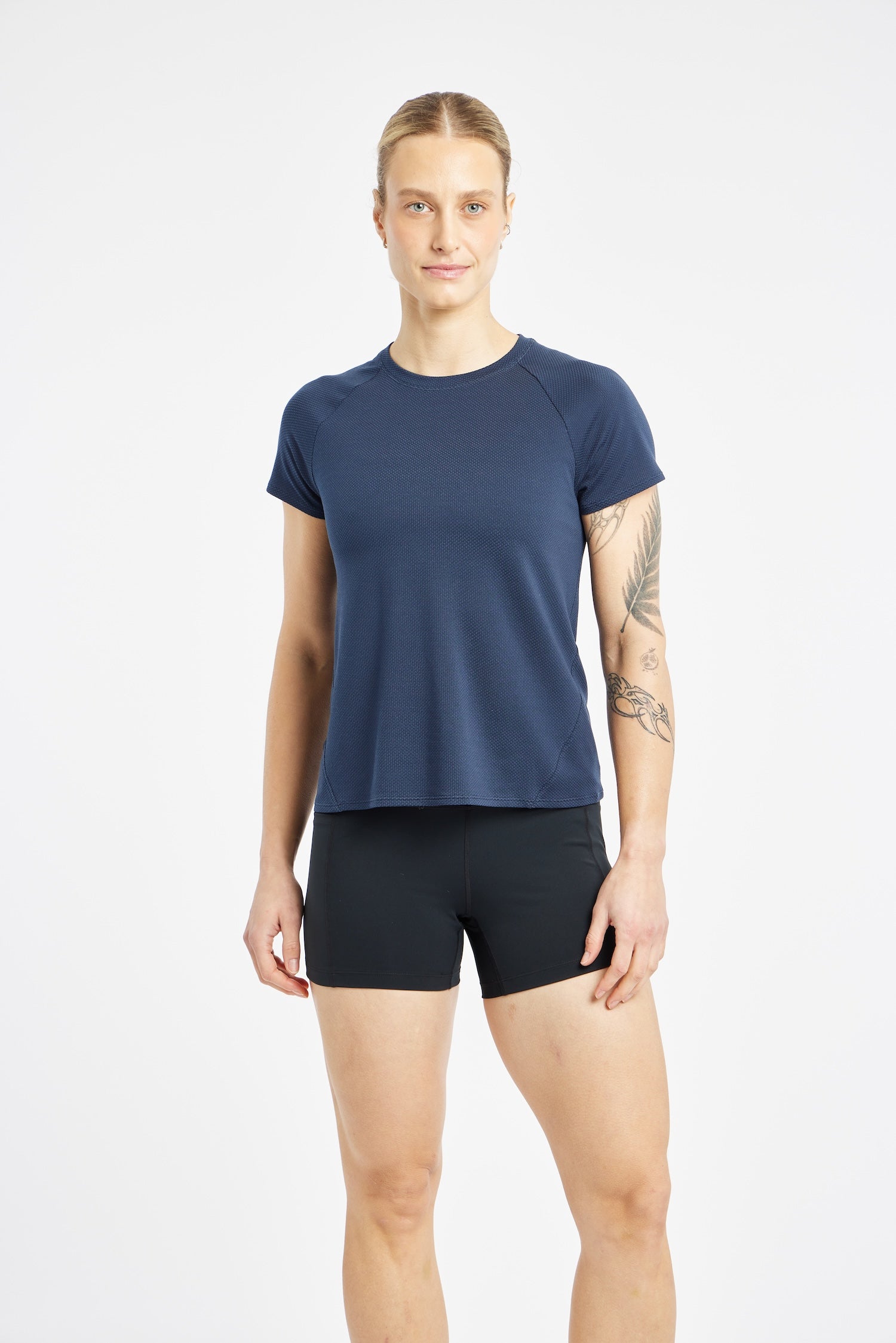 Flyout Short Sleeve