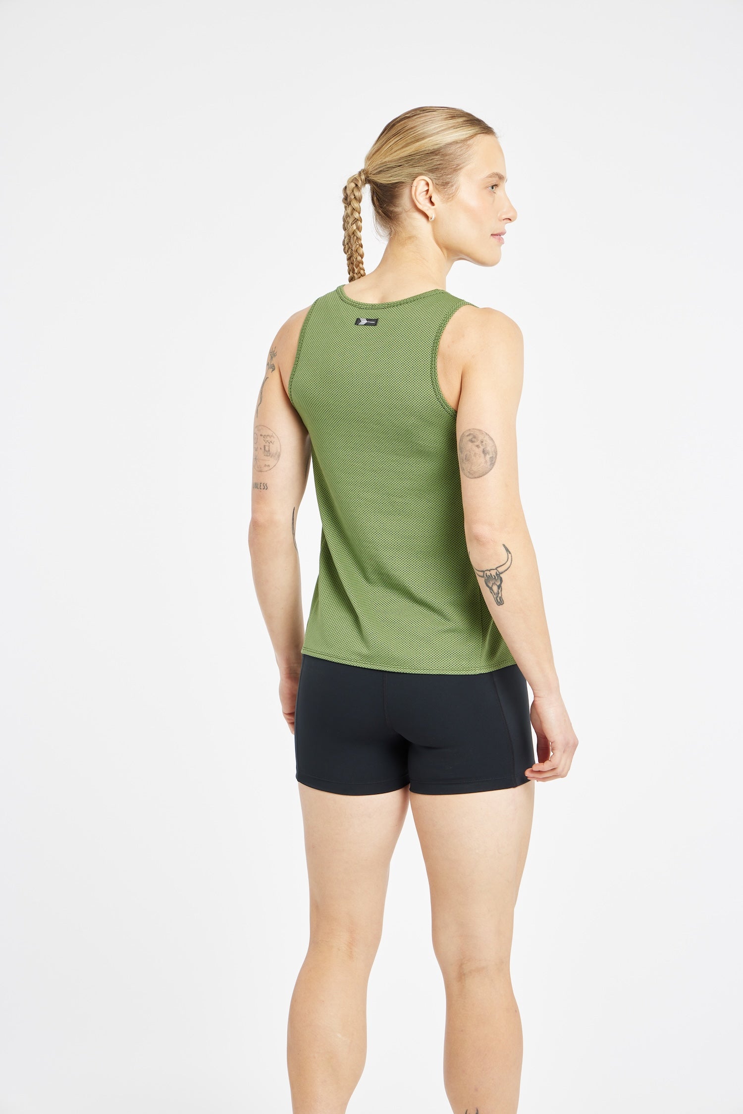 Flyout Trail Tank-zoom-21
