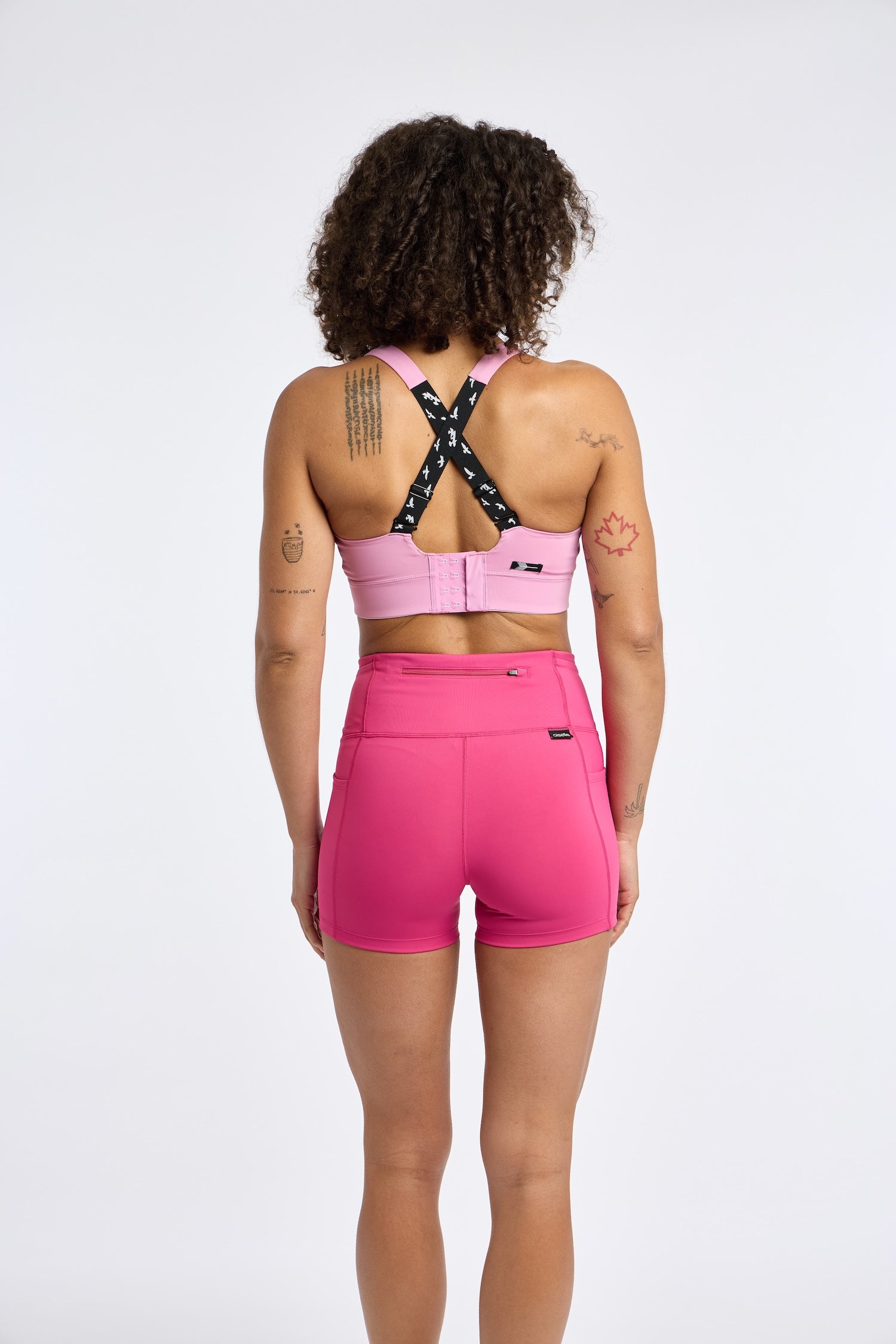 Queen Bra-zoom-16