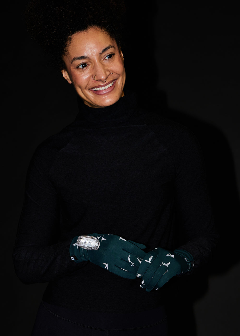Firecracker Reflective Running Gloves in Juniper green, reflective view
